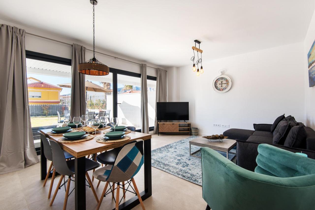 Alamar The Best Luxury Apartment On The Beach Torremolinos Bagian luar foto